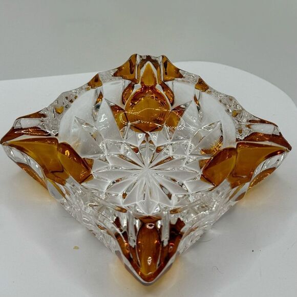 Vintage Mid-century Ash Tray with Amber Accents - Picture 2 of 6